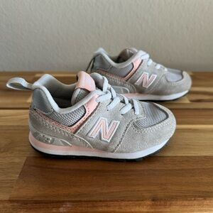 New Balance 574 Sneakers 5.5 Wide Shoes Bungee Toddler Baby Infant